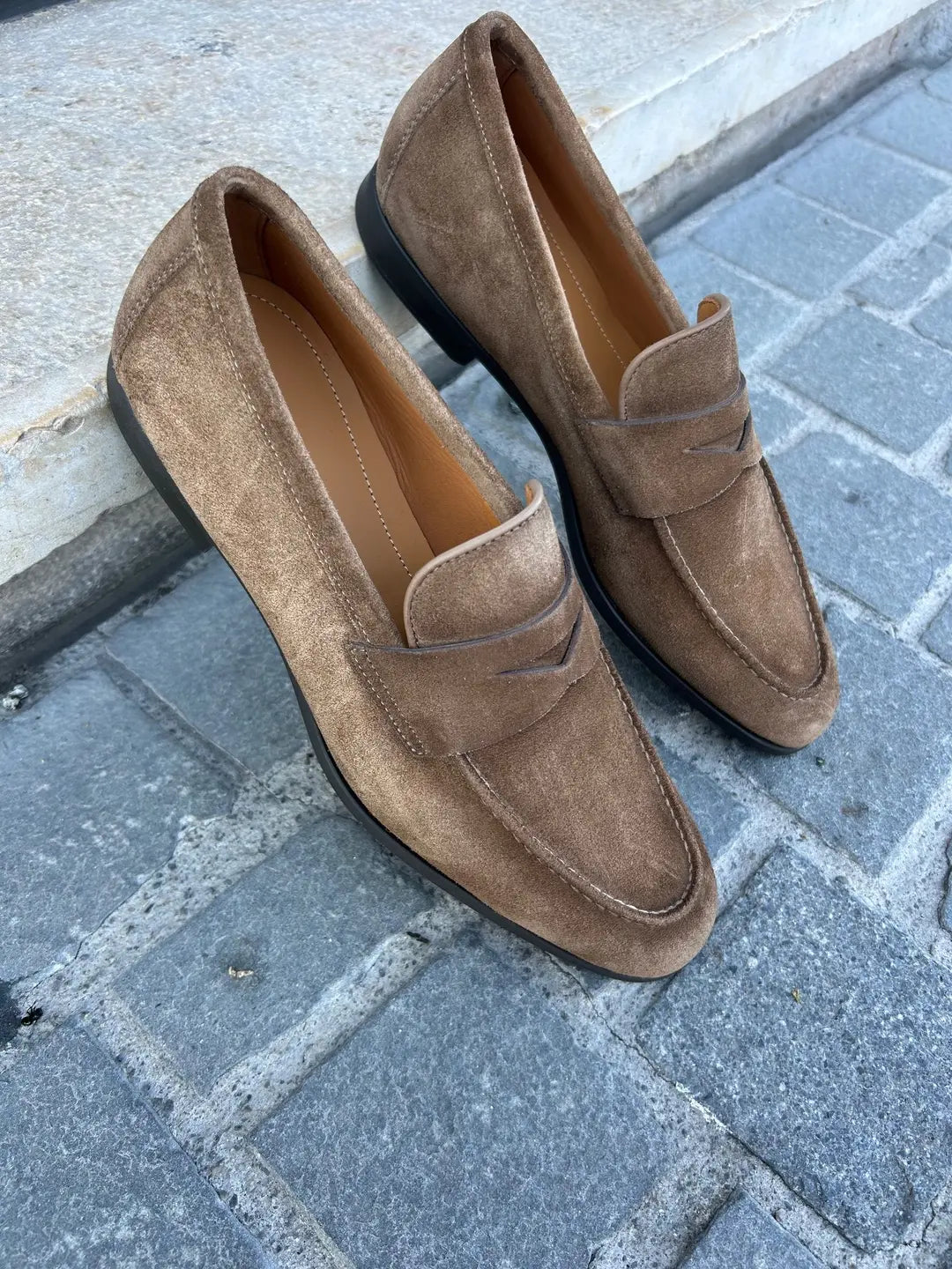 Magnanni Snuff Suede Penny Loafer, view 4
