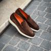 Santoni Slip On Mocassin Imprimé Croco Daim Marron Foncé