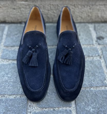Magnanni Navy blue suede Mocassin - Image 3